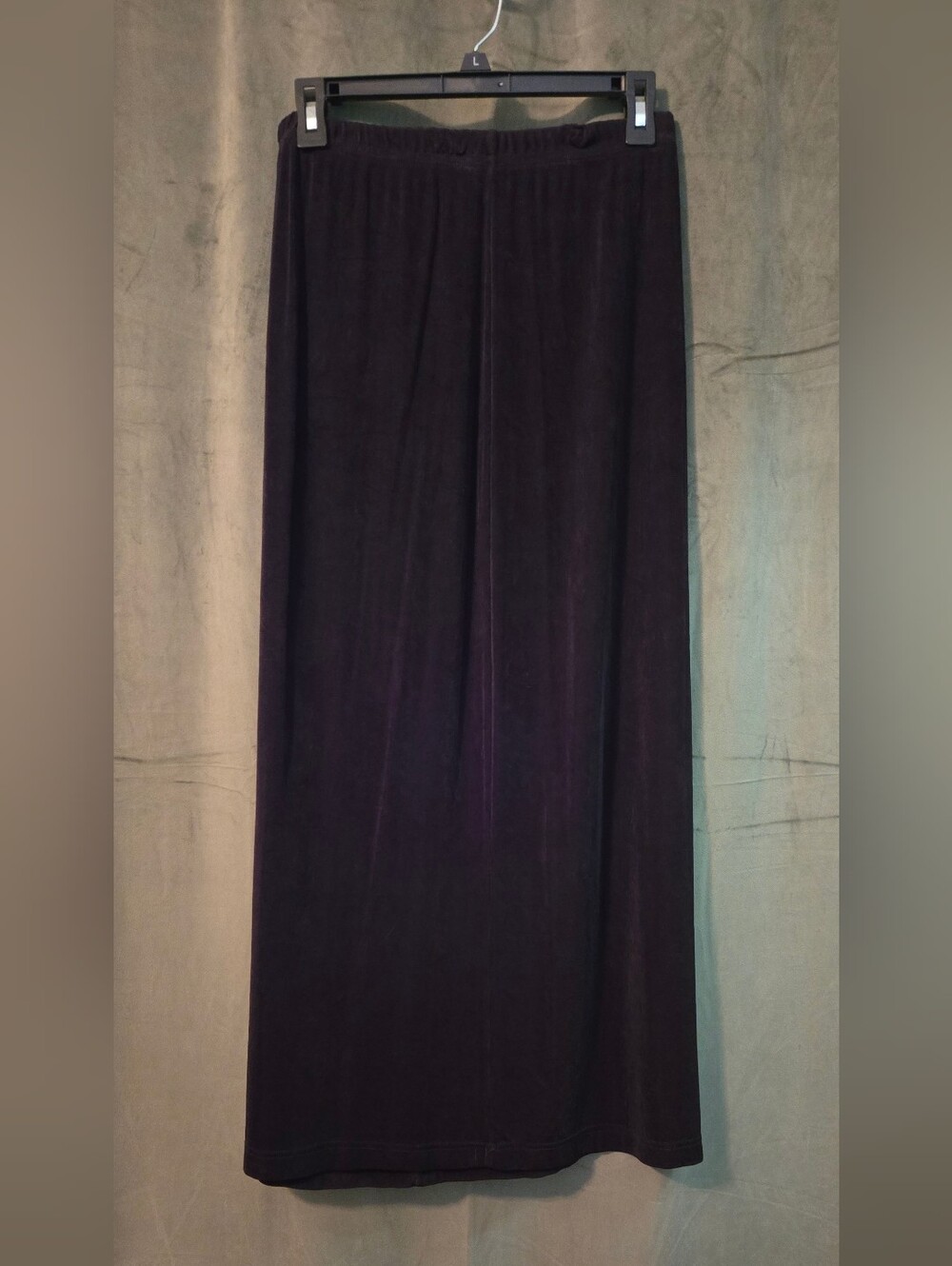 Women's Long Black Skirt - Classic Minimal Style